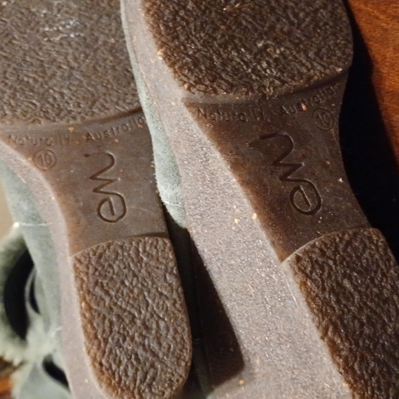 Emu naturally Australian sheepskin wedge boot - Picture 4 of 7